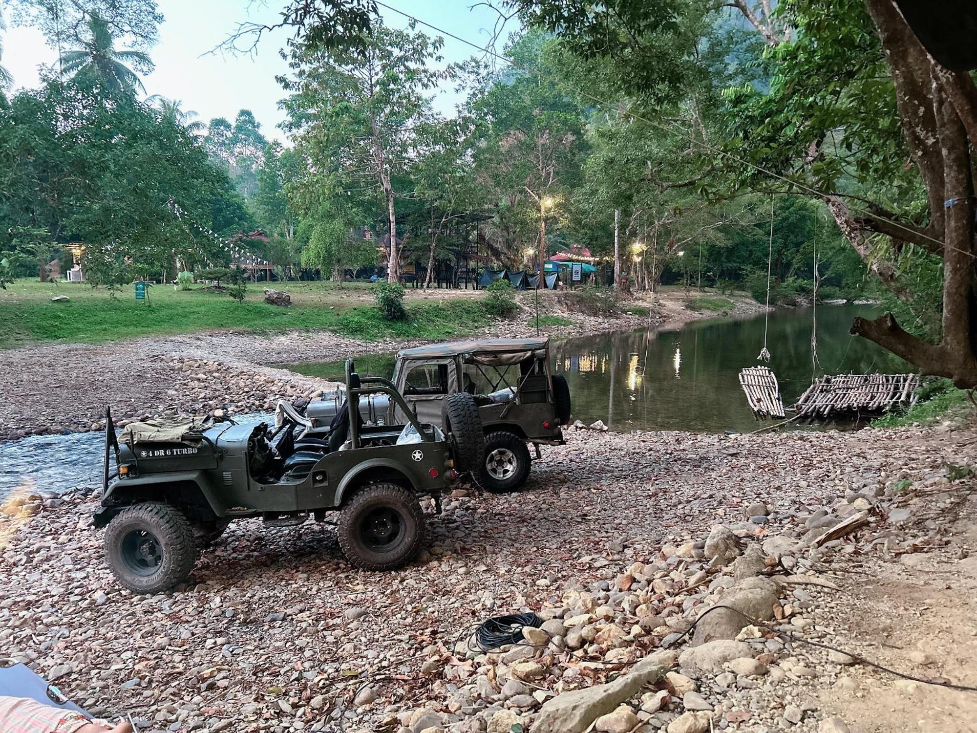 Отель Khaosok August Freedom Camp Khao Sok National Park Экстерьер фото